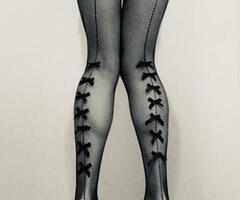 Date gegen TG mit heißer Studentin