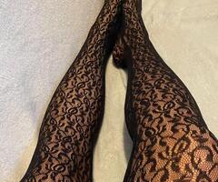 Lustvoll in der Natur - jung, gel. Fecht